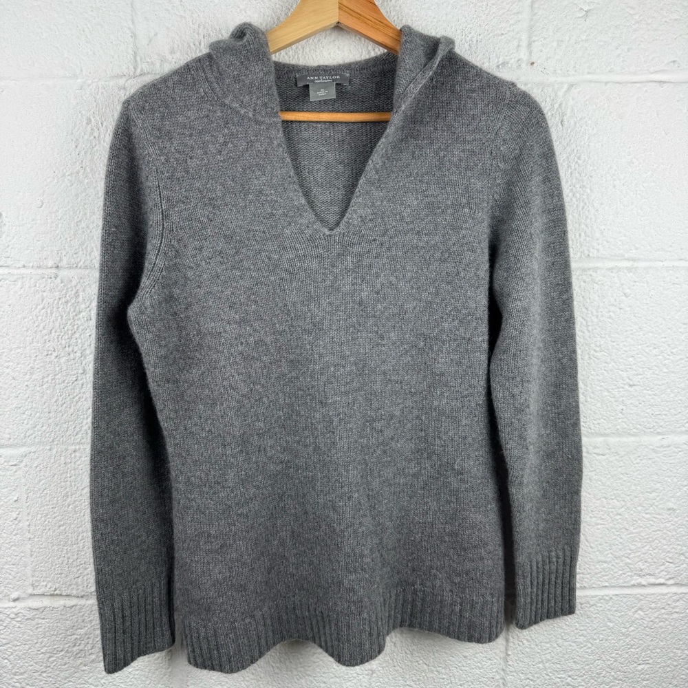 Ann Taylor Cashmere Gray Hooded Sweater | 100% Cashmere Luxury Knit